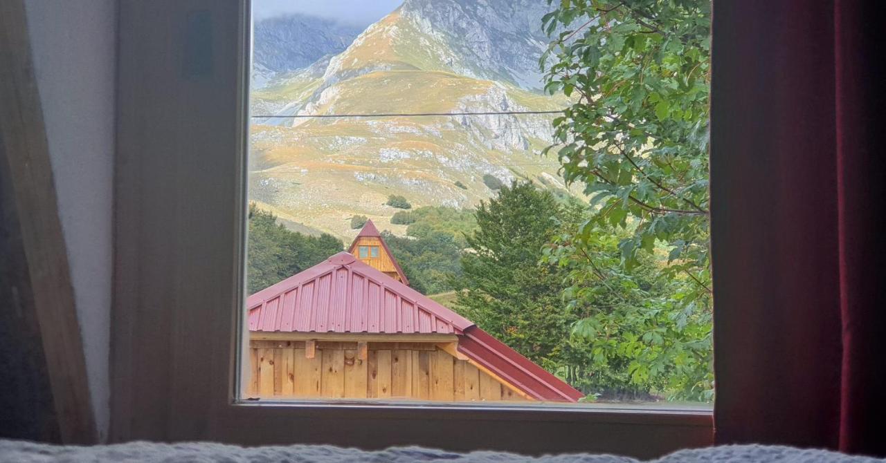 Maple Village Žabljak Buitenkant foto