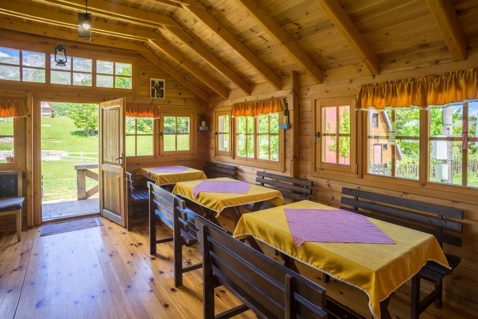 Maple Village Žabljak Buitenkant foto