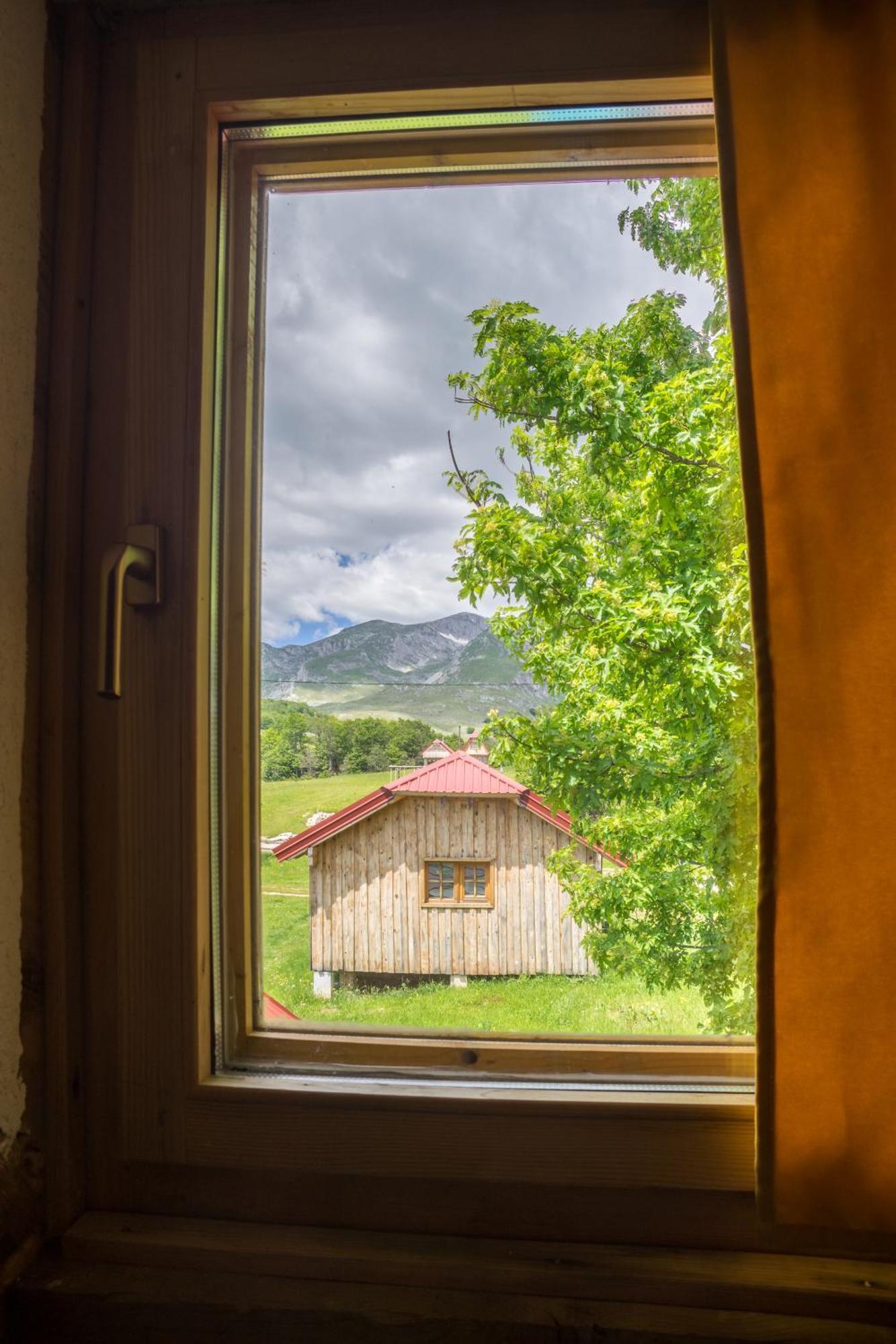 Maple Village Žabljak Buitenkant foto