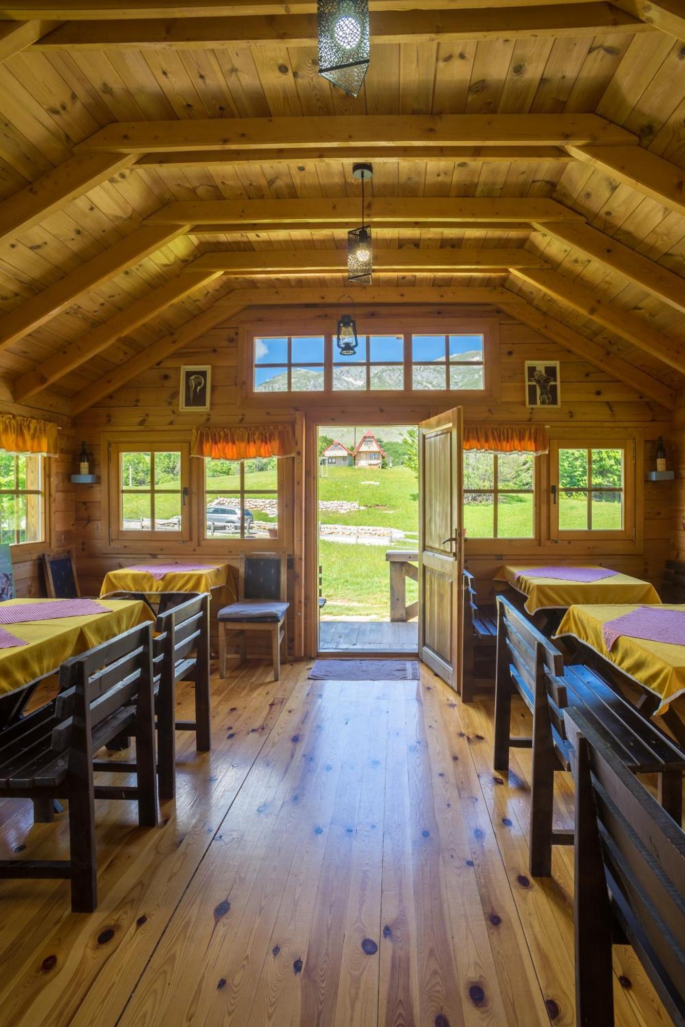 Maple Village Žabljak Buitenkant foto