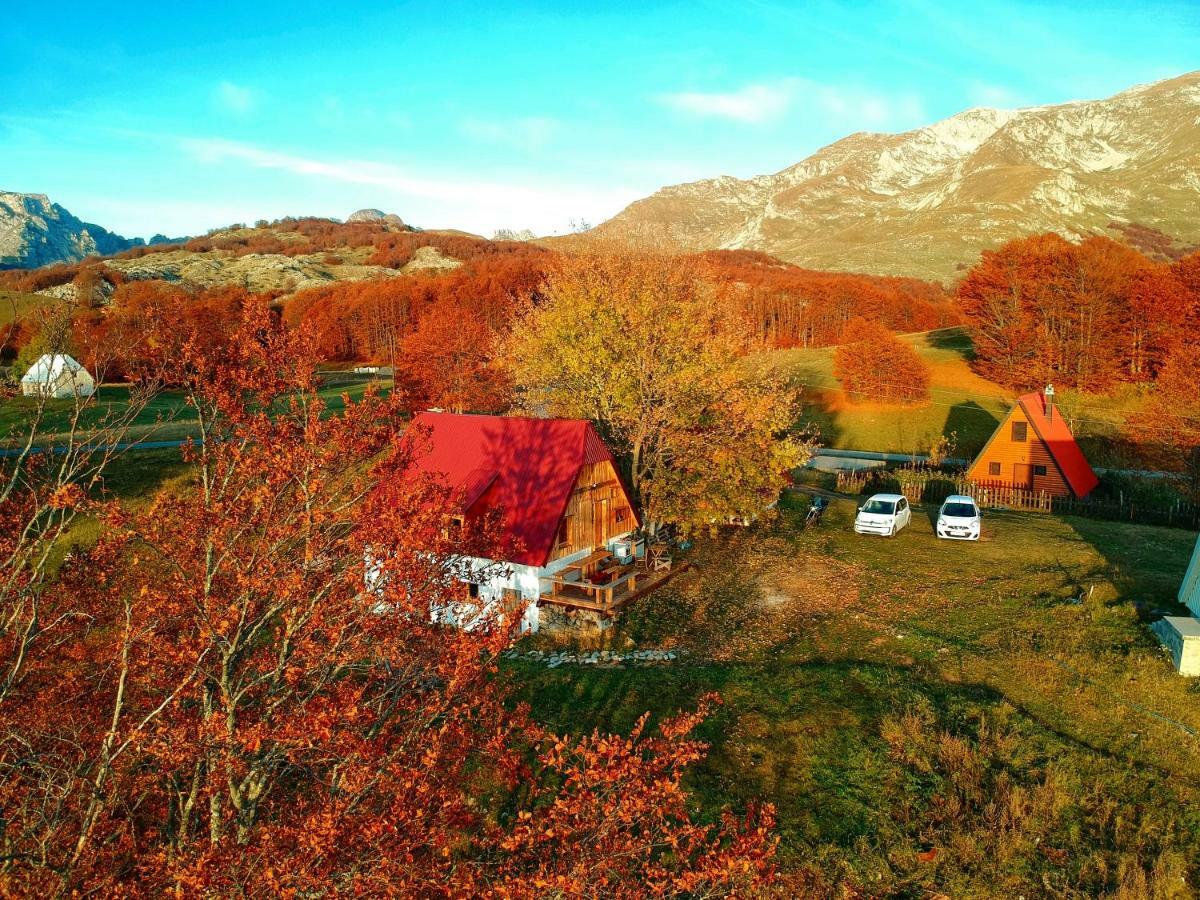 Maple Village Žabljak Buitenkant foto